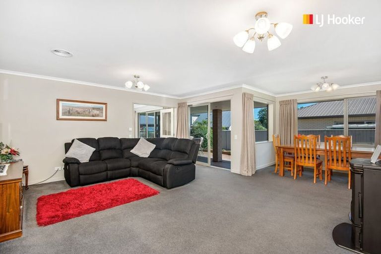 Photo of property in 17 Watt Street, Mosgiel, 9024