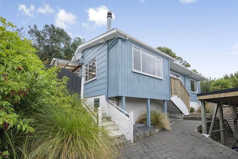 Photo of property in 11 Matariki Grove, Wainuiomata, Lower Hutt, 5014