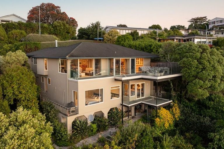 Photo of property in 39 Richardson Street, Britannia Heights, Nelson, 7010