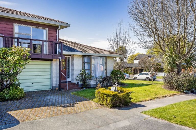 Photo of property in 1/4 Sayers Crescent, Ilam, Christchurch, 8041