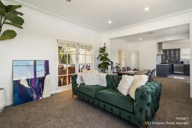 Photo of property in 2/22 Onepoto Road, Hauraki, Auckland, 0622