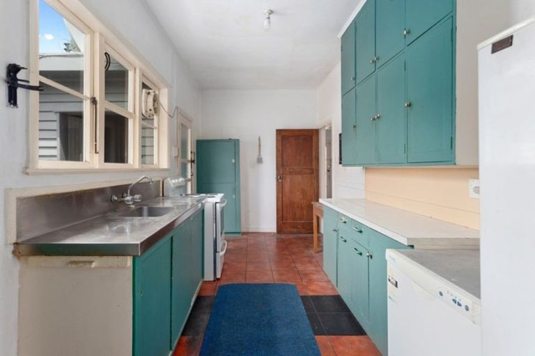 Photo of property in 1 Crete Street, Whakatane, 3120