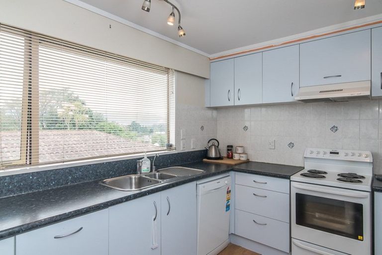 Photo of property in 29 Frimley Terrace, Waikanae Beach, Waikanae, 5036