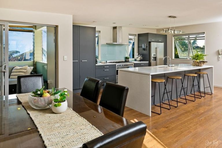 Photo of property in 51 Bannings Way, Hobsonville, Auckland, 0618