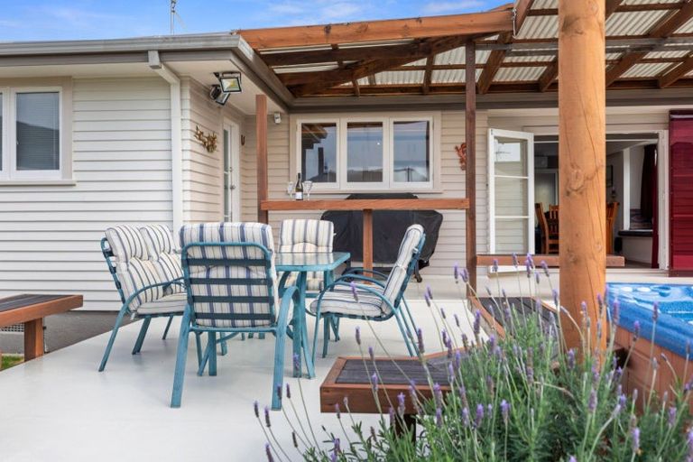 Photo of property in 401 Otumoetai Road, Otumoetai, Tauranga, 3110