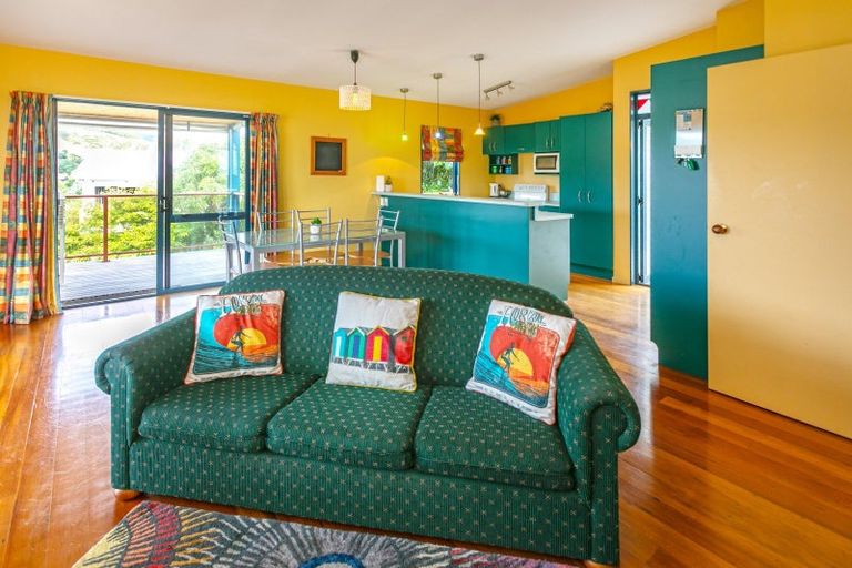 Photo of property in 12 Fishermans Bend, Whiritoa, Whangamata, 3691