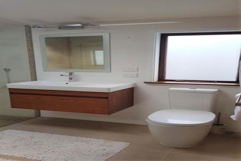 Photo of property in 50 Baroda Street, Khandallah, Wellington, 6035