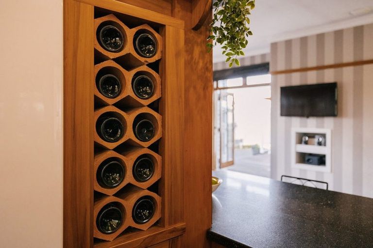 Photo of property in 40 Te Wanaka Road, Awapuni, Palmerston North, 4412