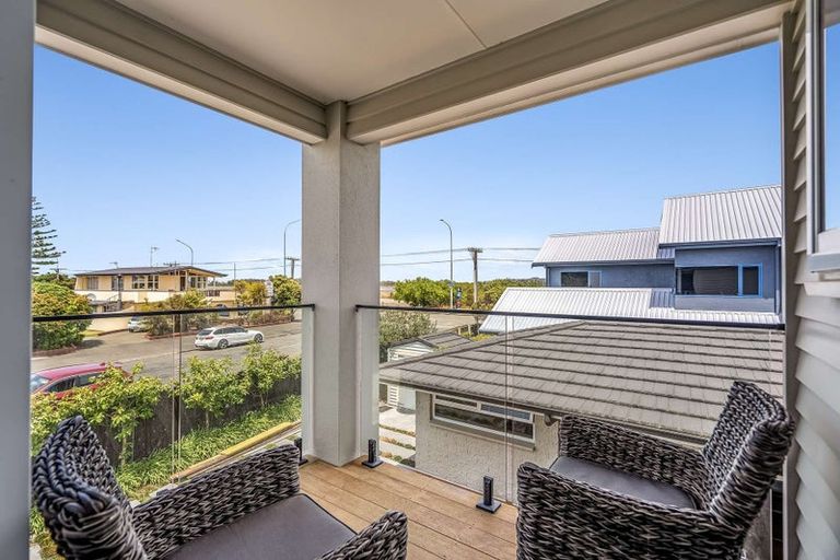 Photo of property in 1 Alfred Street, Westshore, Napier, 4110