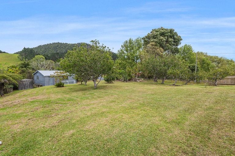 Photo of property in 57 View Road, Hikurangi, 0114