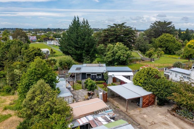 Photo of property in 14 Ngareta Street, Marton, 4710