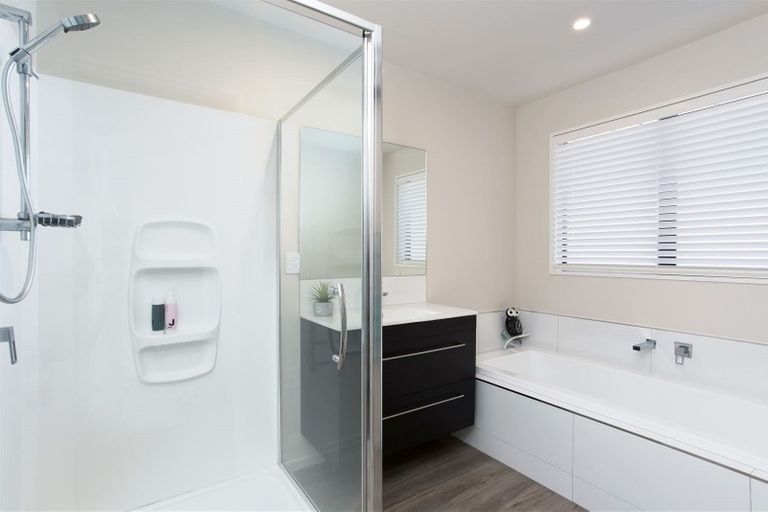 Photo of property in 6 Lambies Street, Marshland, Christchurch, 8083