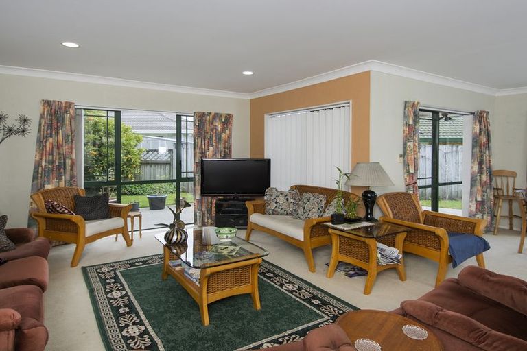 Photo of property in 14 Ridgemount Terrace, Welcome Bay, Tauranga, 3112