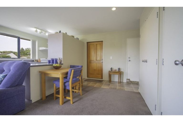 Photo of property in 101 Avonhead Road, Avonhead, Christchurch, 8042