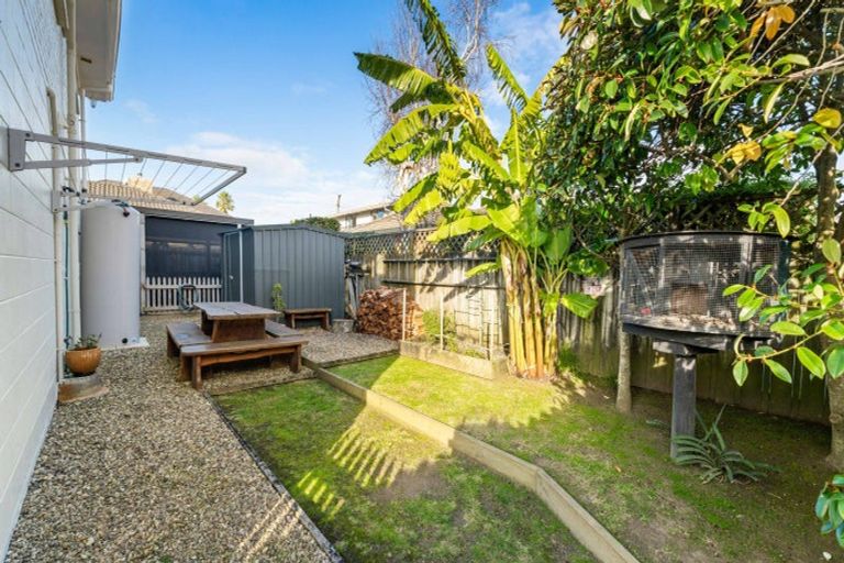 Photo of property in 48 Torkar Road, Clarks Beach, 2122