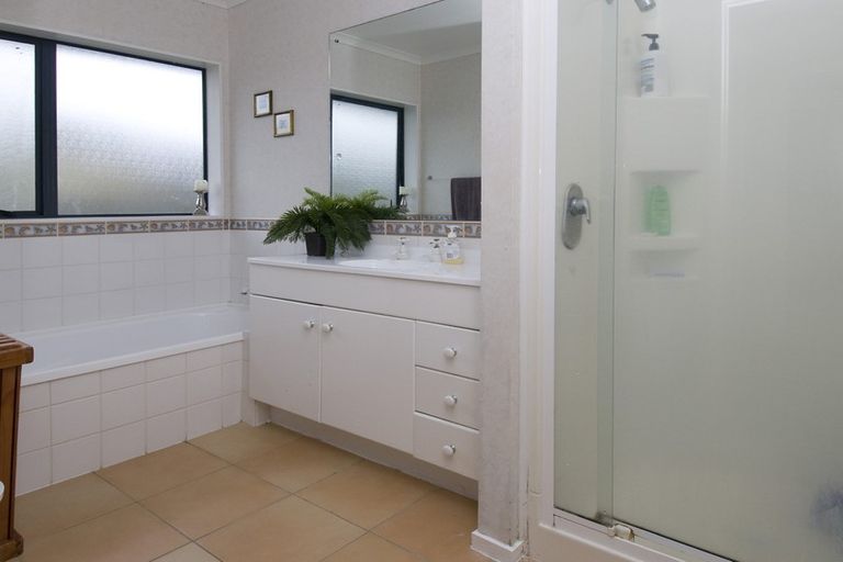 Photo of property in 7 Limerick Place, Dannemora, Auckland, 2016