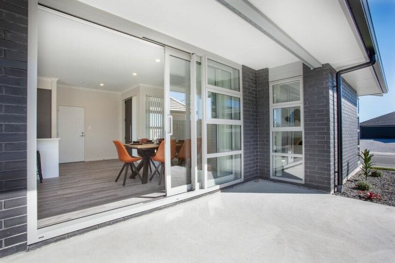 Photo of property in 38 Stevenson Drive, Papamoa, 3118