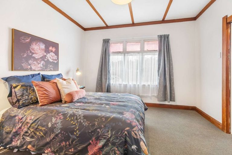 Photo of property in 24 Tay Street, Whanganui, 4500