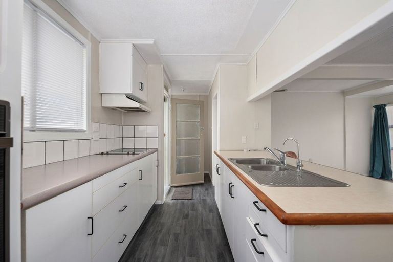 Photo of property in 211 Balmoral Drive, Tokoroa, 3420