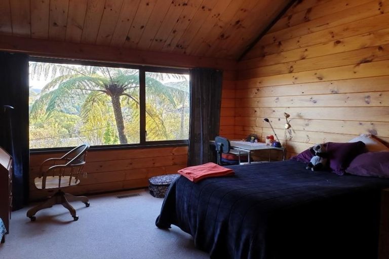 Photo of property in 10a Sydenham Street, Northland, Wellington, 6012