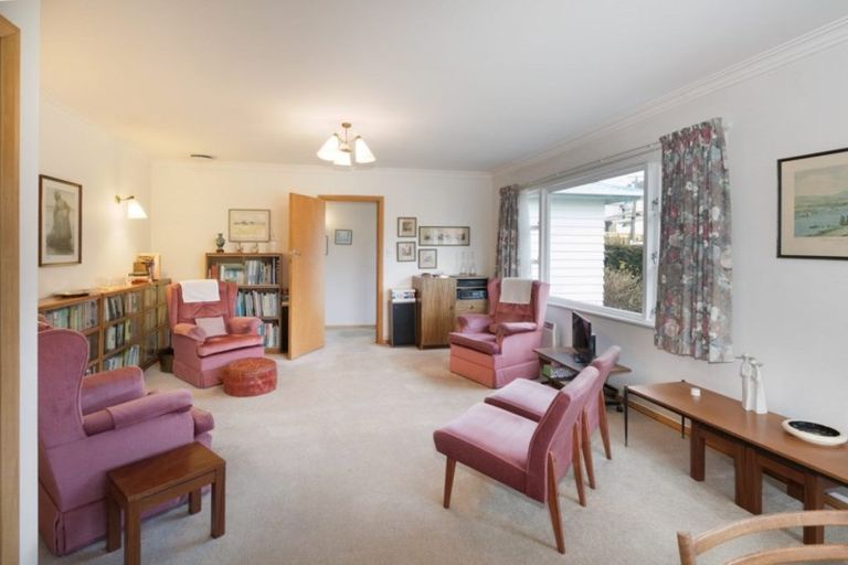 Photo of property in 92 Chester Road, Tawa, Wellington, 5028