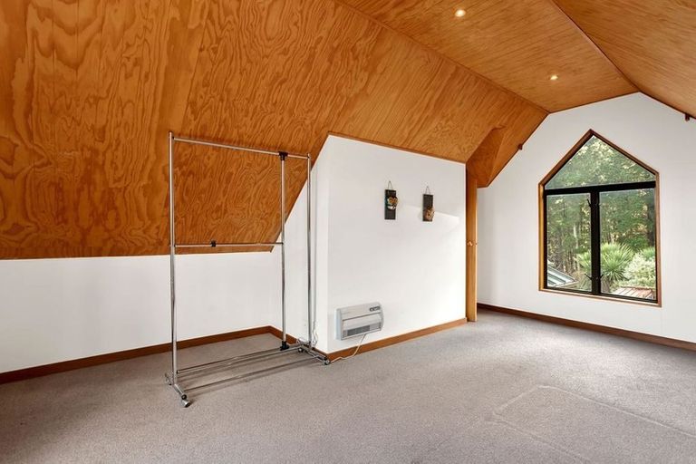 Photo of property in 7 Harmans Road, Lyttelton, 8082