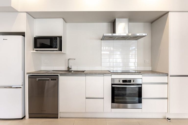 Photo of property in 26 Mollusc Road, Hobsonville, Auckland, 0616