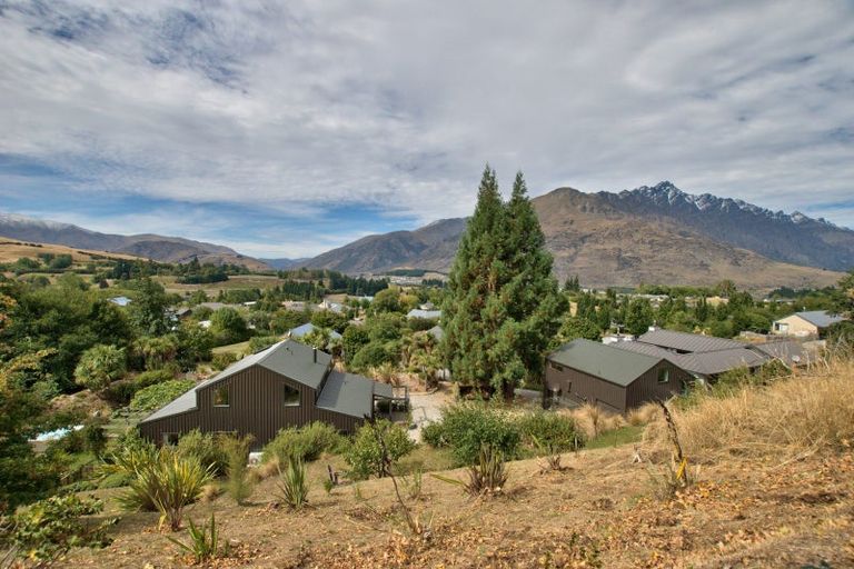 Photo of property in 36 Ferry Hill Drive, Lower Shotover, Queenstown, 9371