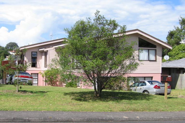 Photo of property in 13 Corric Hill, Torbay, Auckland, 0630