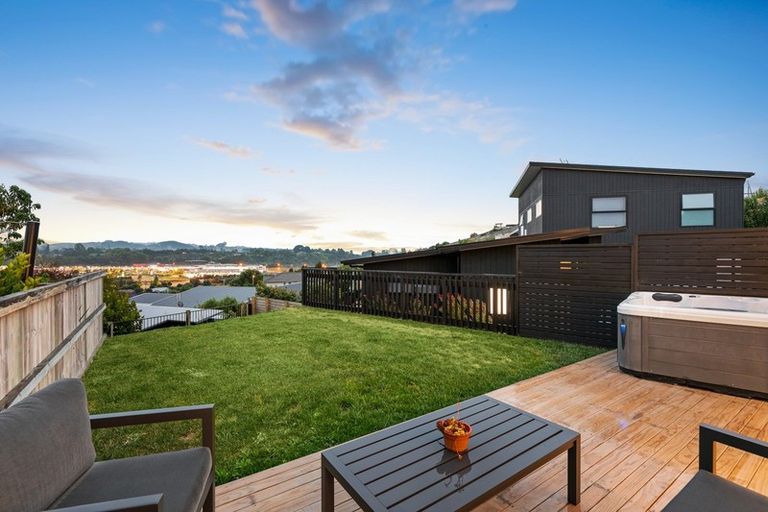 Photo of property in 27 Hastings Road, Pyes Pa, Tauranga, 3112