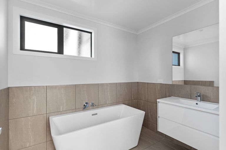 Photo of property in 62 Scenic Rise, Rototuna North, 3281