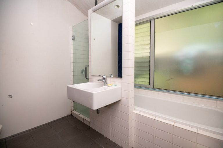 Photo of property in 1-7 Sheridan Terrace, Johnsonville, Wellington, 6037