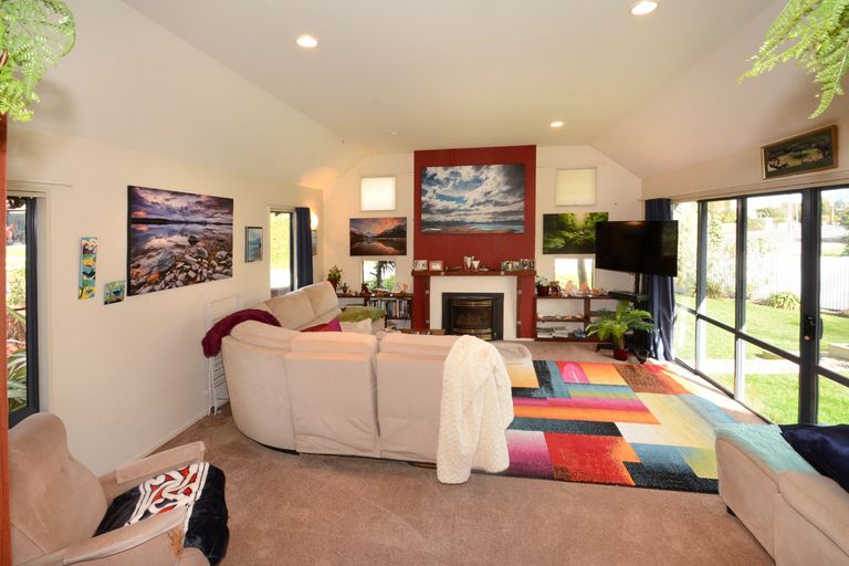 Photo of property in 5 Hoylake Street, Outram, 9019