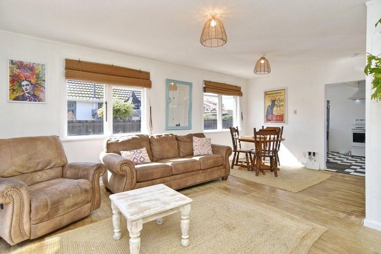 Photo of property in 41 Primrose Street, Northcote, Christchurch, 8052