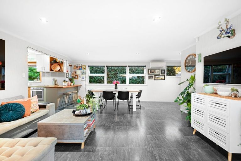 Photo of property in 6 Tudor Crescent, Chedworth, Hamilton, 3210