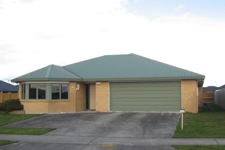 Photo of property in 4 Farringdon Avenue, Rototuna North, Hamilton, 3210