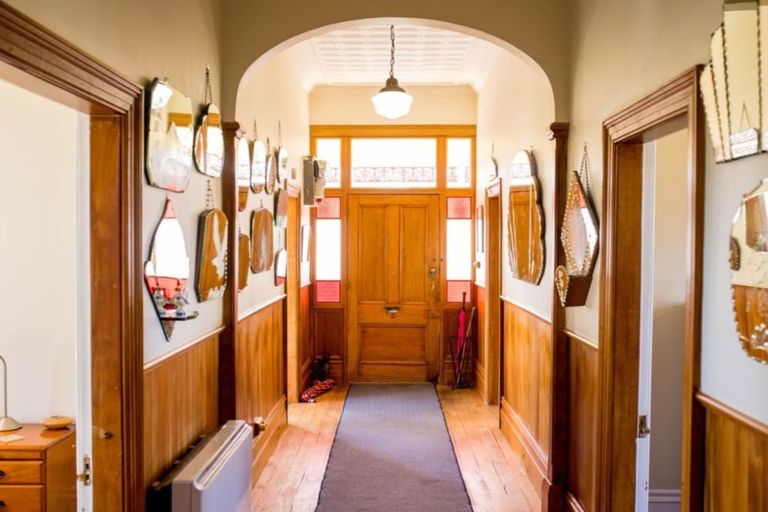 Photo of property in 35 Crosby Street, Mornington, Dunedin, 9011