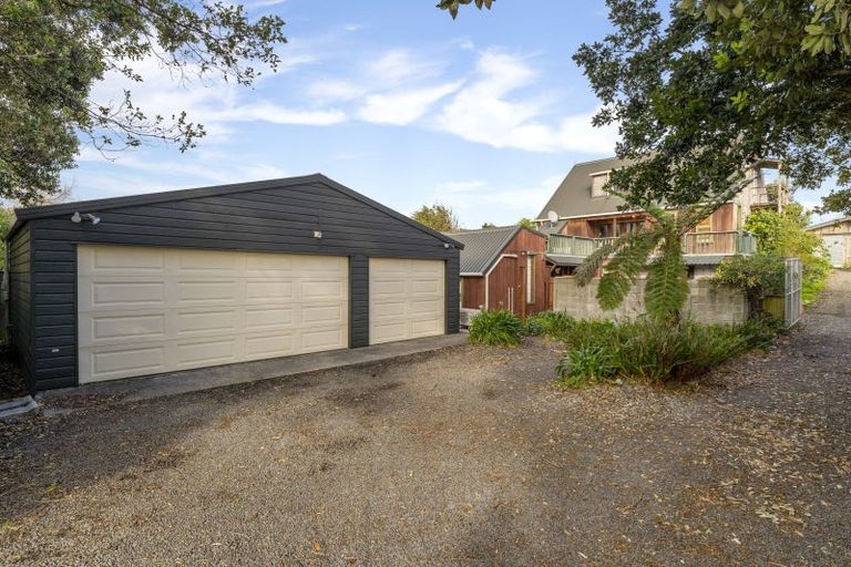 Photo of property in 12 Ngapotiki Street, Paraparaumu Beach, Paraparaumu, 5032