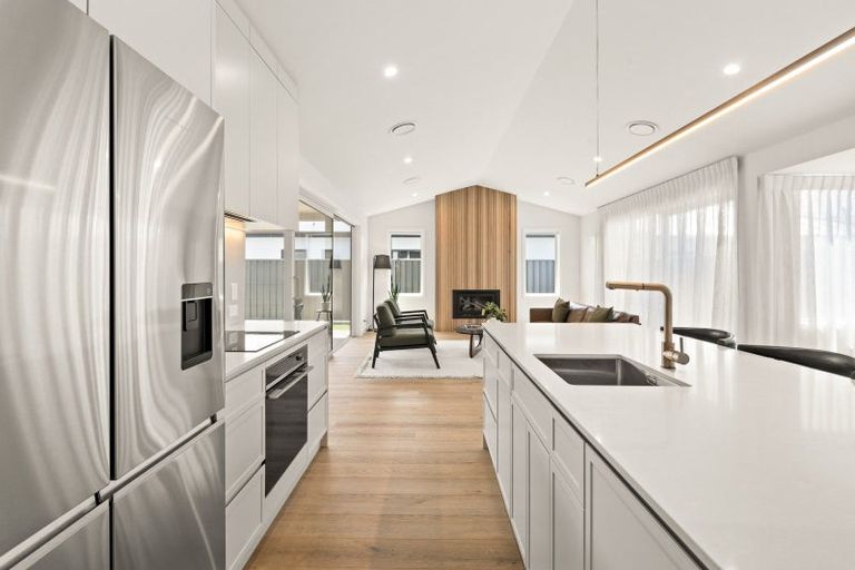 Photo of property in 20 Whangaehu Place, Te Awa, Napier, 4110