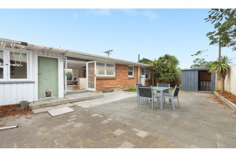 Photo of property in 2/566 Maunganui Road, Mount Maunganui, 3116