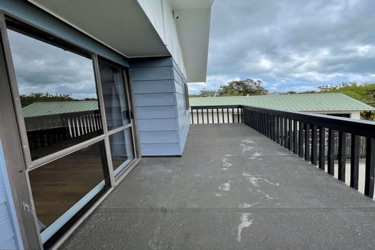 Photo of property in 7 Ross Grove, Paraparaumu, 5032