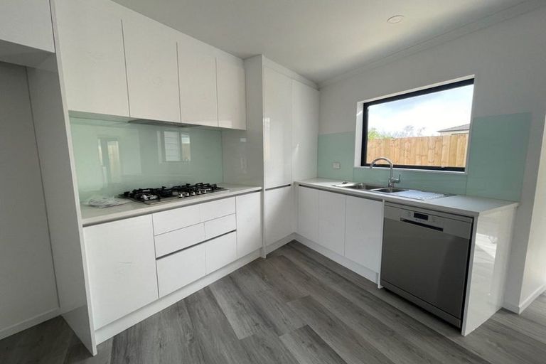 Photo of property in 29c Kenderdine Road, Papatoetoe, Auckland, 2025