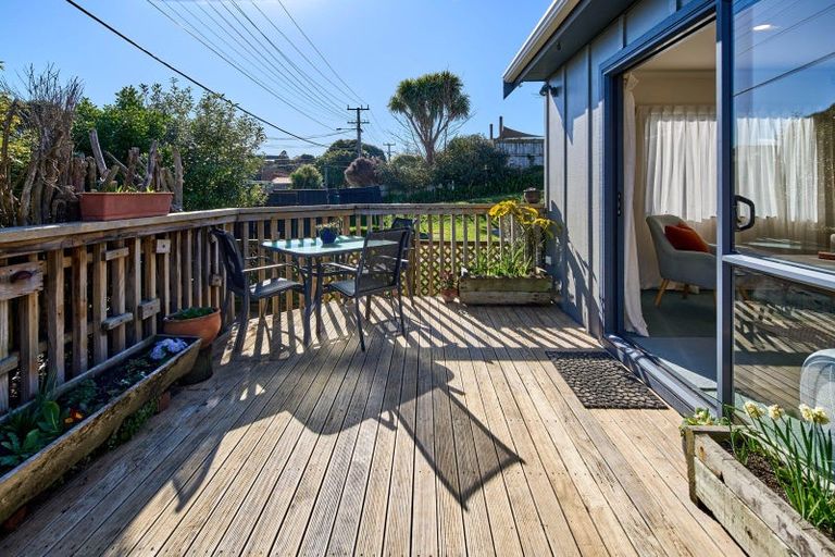 Photo of property in 13a Dale Road, Raumati South, Paraparaumu, 5032