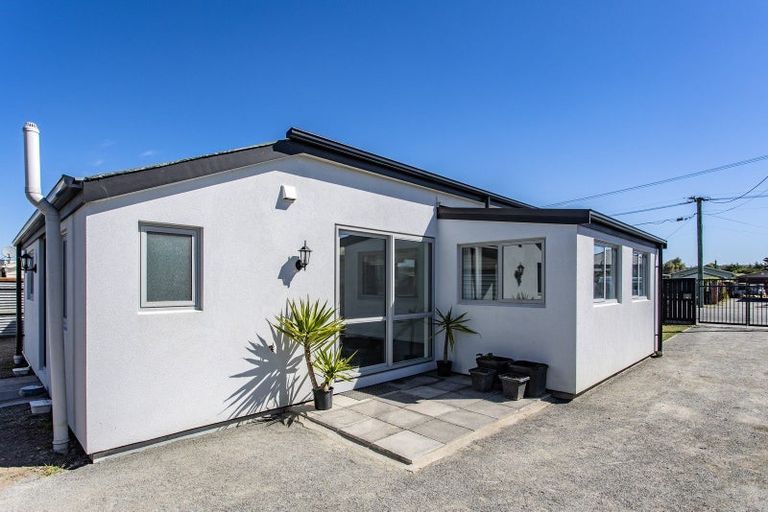 Photo of property in 1/32 Wilson Street, Islington, Christchurch, 8042