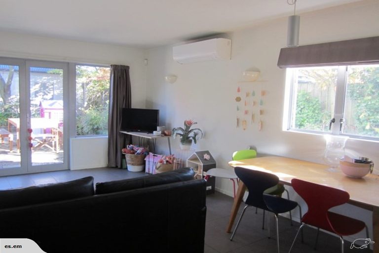 Photo of property in 1/53 Champion Street, Edgeware, Christchurch, 8013