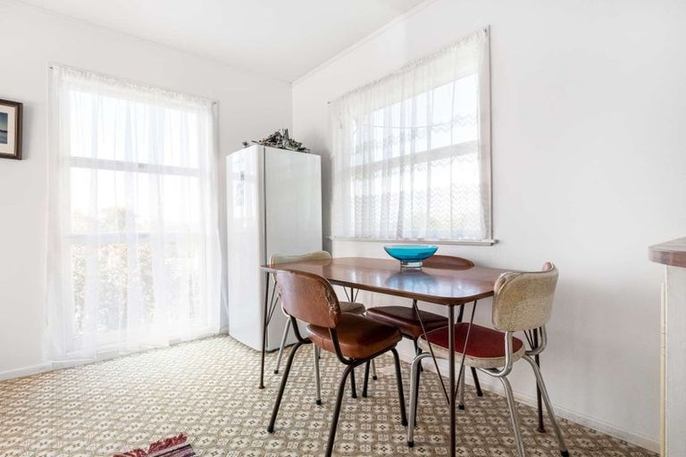 Photo of property in 1 Hazelmere Street, Wellsford, 0900