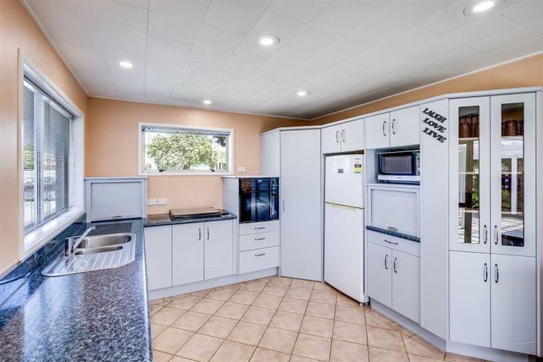 Photo of property in 35 Wilson Road, Flaxmere, Hastings, 4120