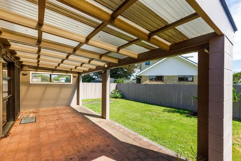 Photo of property in 115 Heta Road, Highlands Park, New Plymouth, 4312