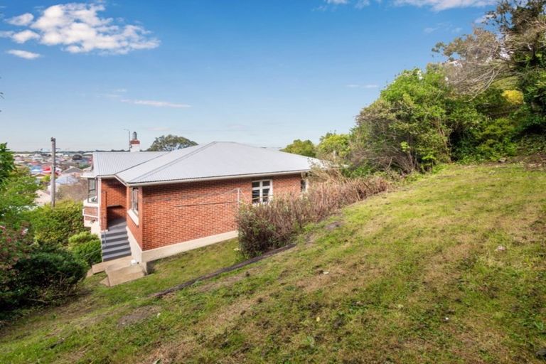 Photo of property in 28 Marama Street, Musselburgh, Dunedin, 9013