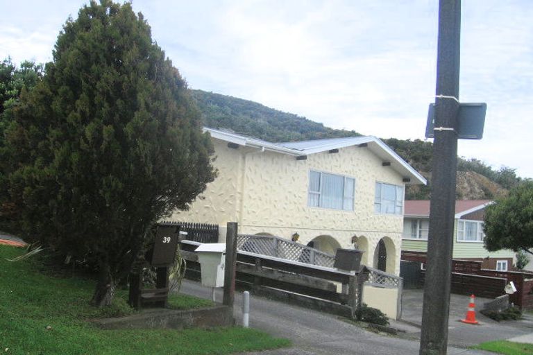Photo of property in 45 Mulberry Street, Maungaraki, Lower Hutt, 5010